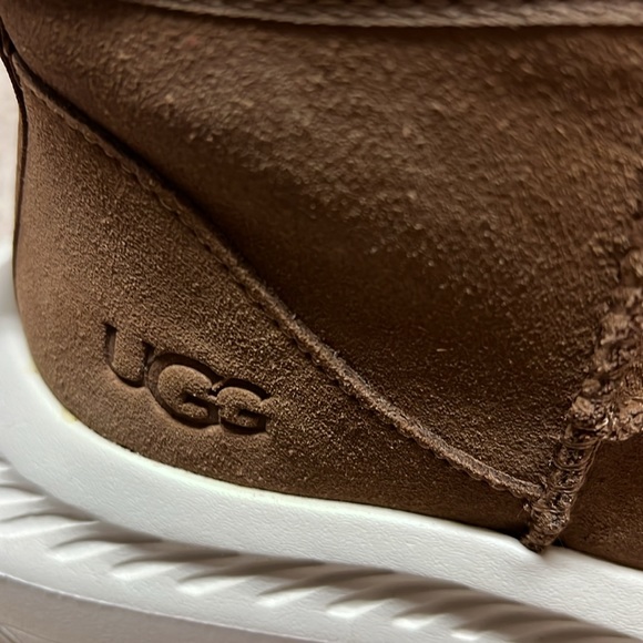 UGG Men CA805 V2 Ultra Mini boots - Picture 8 of 16